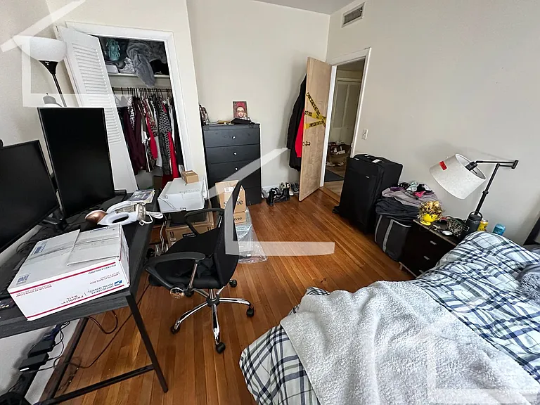 1133 Commonwealth Ave #33 — Photo 8