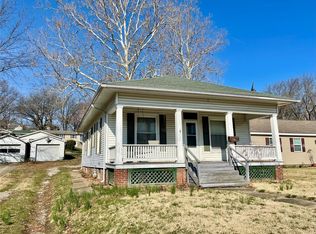 1446 Vandalia Rd, Hillsboro, IL 62049