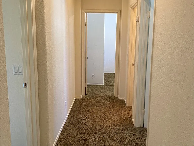 5505 Sunset Ridge Dr — Photo 34