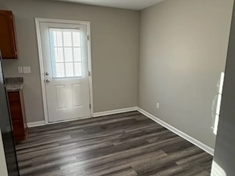107 Manna Dr — Photo 5