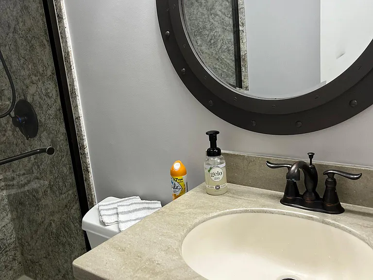 325 Windrush Loop — Photo 16