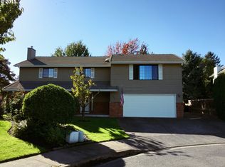 851 Marilyn Ct, Springfield, OR 97477