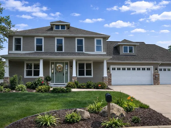 7008 Laufenberg Blvd, Cross Plains, WI 53528