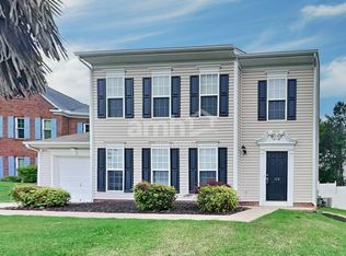 110 Bathurst Ln, Simpsonville, SC 29681