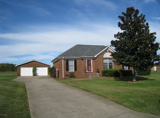 2010 W Sandstone Ct, Bardstown, KY 40004