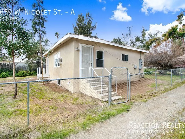 1659 W Nicolet St #A — Photo 1