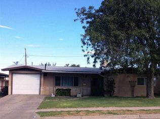1803 Mountain View Ave, Alamogordo, NM 88310