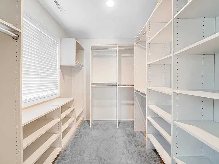 23327 N Wildwood Ln — Photo 23