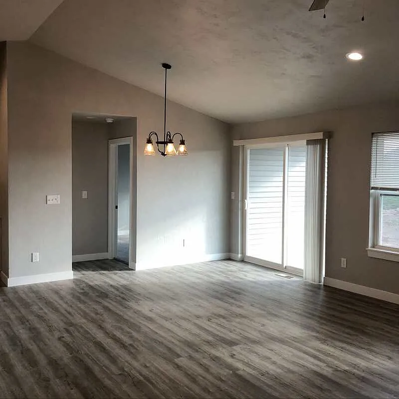 3 bed, 2.0 bath, 1492 sqft, $2,249 — Photo 4