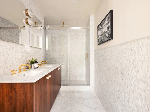 345 Warren Street image 8 of 11