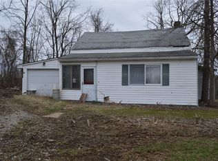 536 Mankey Rd, Amity, PA 15311