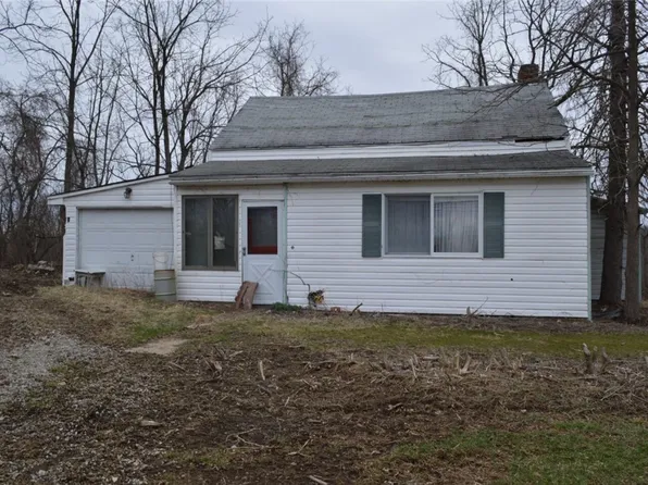536 Mankey Rd, Amity, PA 15311