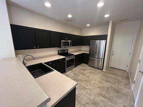 11020 Fort Point Ln NE UNIT B, Albuquerque, NM 87123 | Zillow