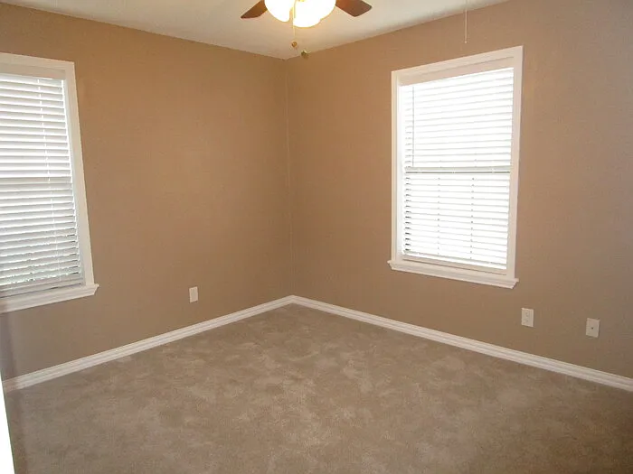 5225 Mack Rd — Photo 10