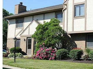 3255 Brookview Way, Columbus, OH 43221