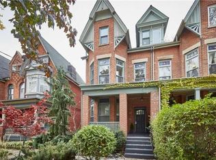 22 Brunswick Ave #3, Toronto, ON M5S2L7