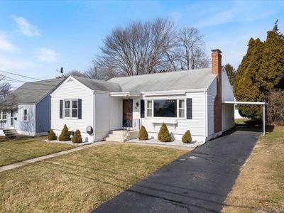 39 Longview Street, New London, CT, 06320