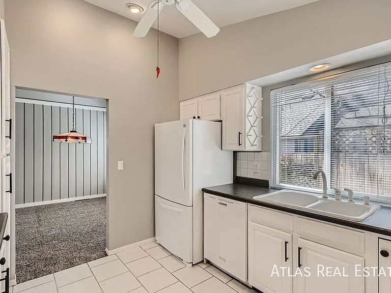 8257 S Locust St — Photo 4