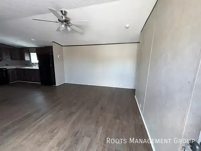 45 Riviera Courts Dr #45 — Photo 2