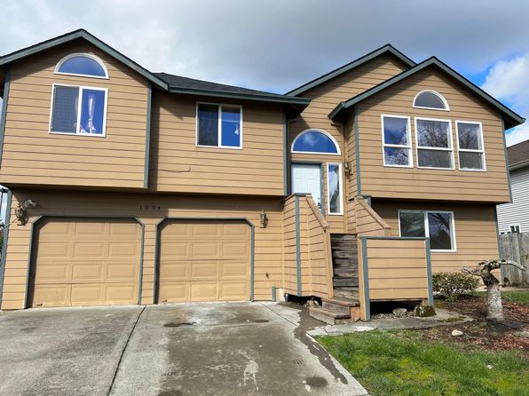 1004 SE 123rd Ave