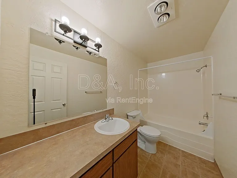 2521 SW Pickford St #D — Photo 10