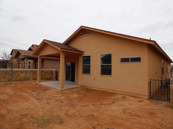3rd image of 4758 Joseph Rodriguez Dr
