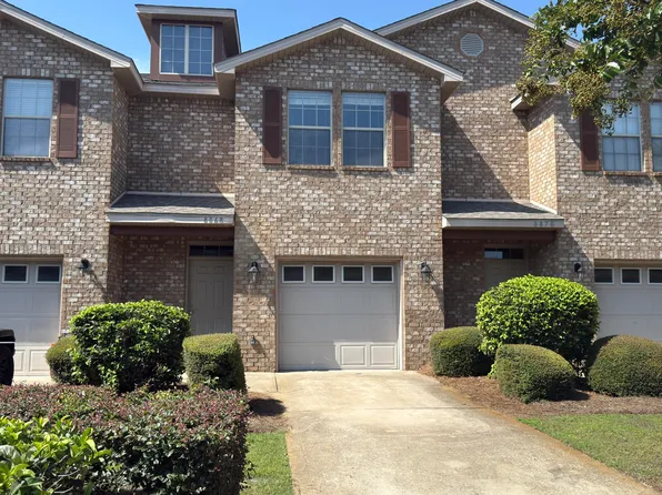 8868 Brown Pelican Cir, Navarre, FL 32566