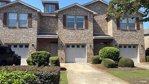8868 Brown Pelican Cir Photo 1