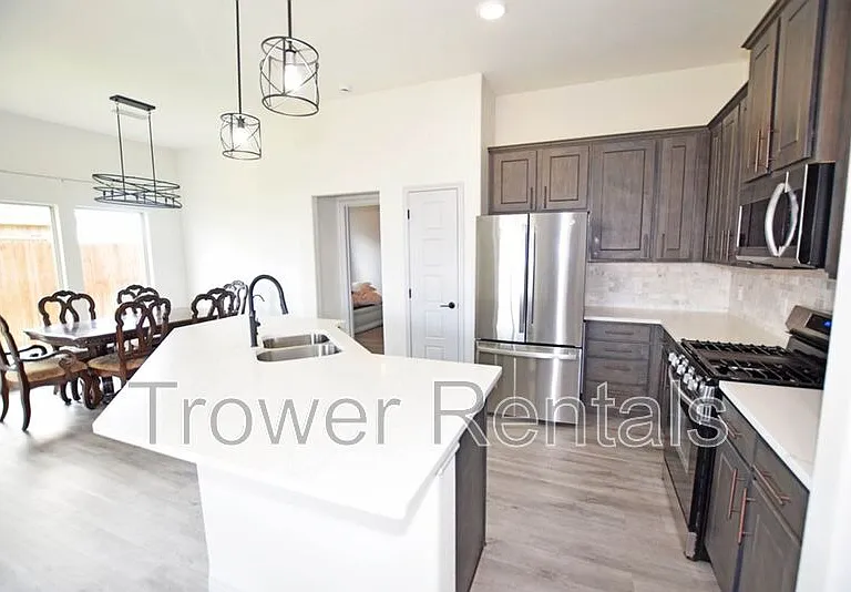 8650 Fortuna Ct — Photo 47