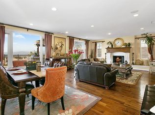 33 Balcony, Irvine, CA 92603