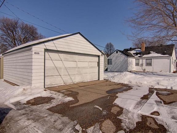 2nd image of 4535 Thomas Ave N