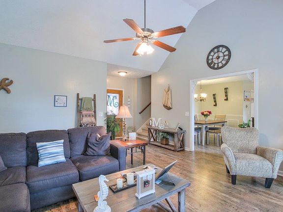 5th image of 118 Raven Ct
