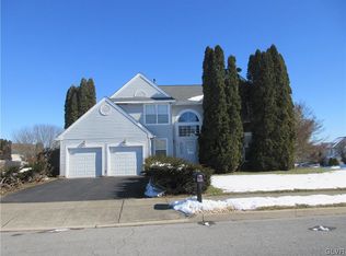 5103 Vermont Dr, Easton, PA 18045