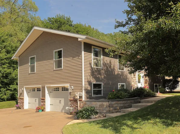 387 Harbor Rd, Erie, PA 16511