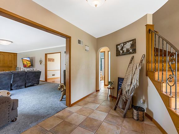 3rd image of 10084 Cadiz State Rte #21