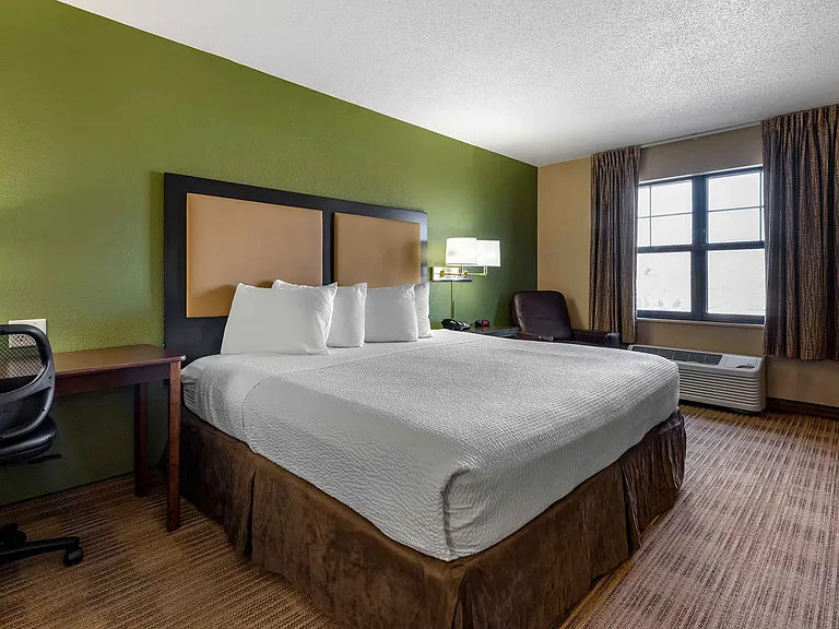 Studio Suite - 1 King Bed