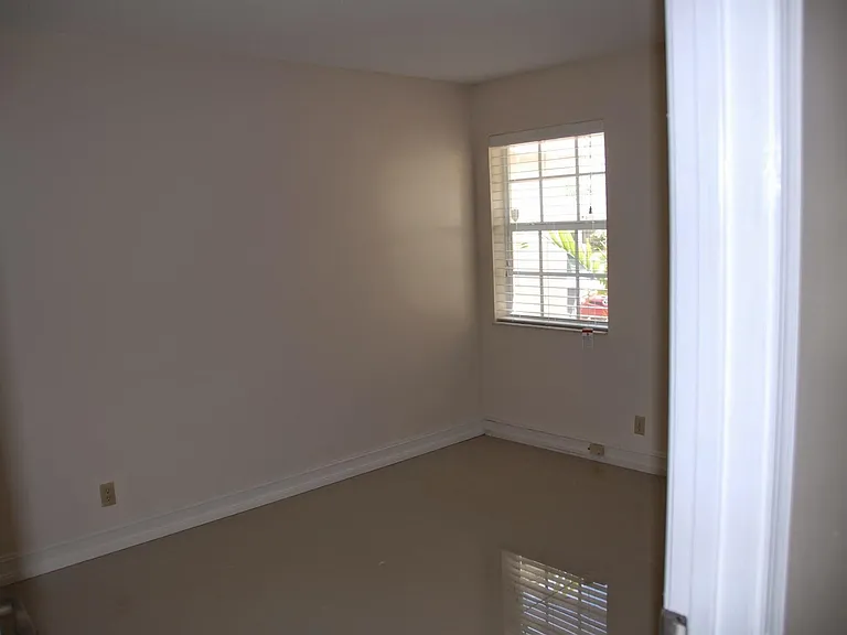 5137 Rosen Blvd — Photo 19