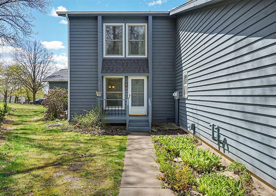 1st image of 4630 Woodridge Drive #2