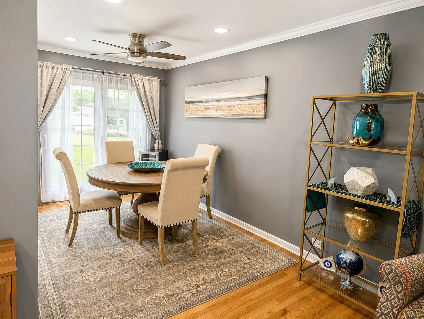 3 bed, 1.5 bath, 1625 sqft, $2,900 — Photo 4