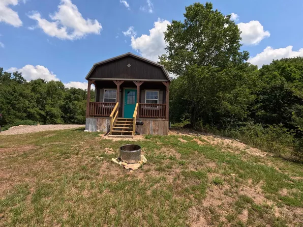 125 Lark Ln, Mena, AR 71953