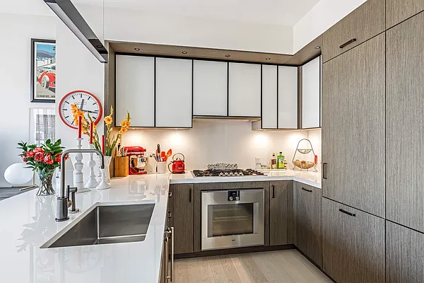 Rented by Compass | media 6