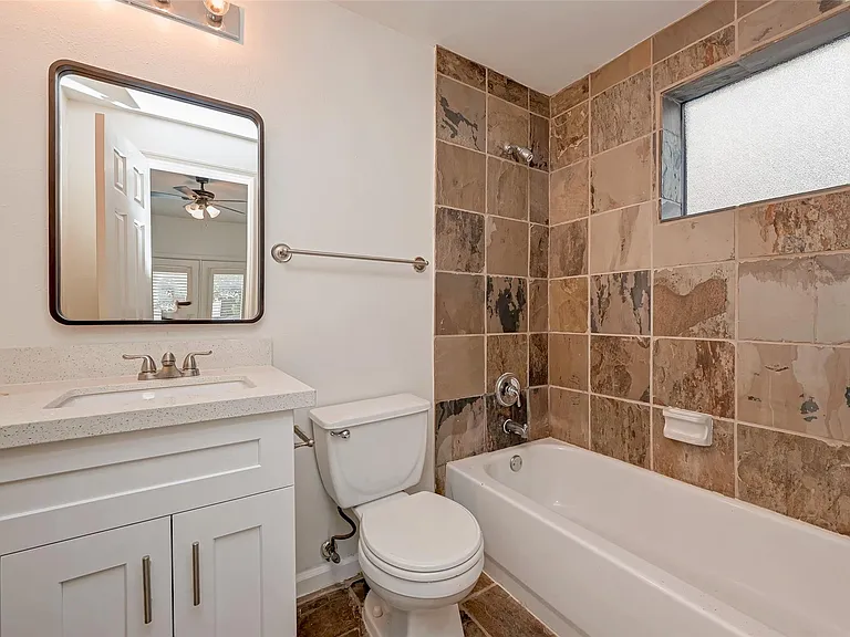 5410 Rose St — Photo 10