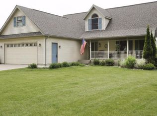 14233 23 Mile Rd, Albion, MI 49224