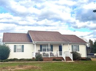 2343 Wayne White Rd, Pleasant Garden, NC 27313