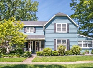 554 Indiana Ave, South Haven, MI 49090