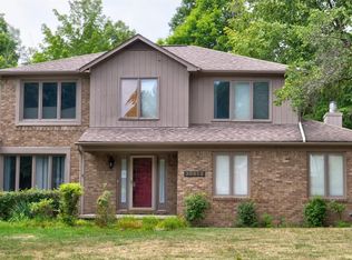 30853 Sudbury Ct, Farmington Hills, MI 48331