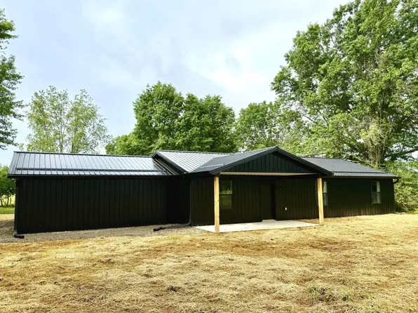 4615 Canal Rd NE, Millersport, OH 43046