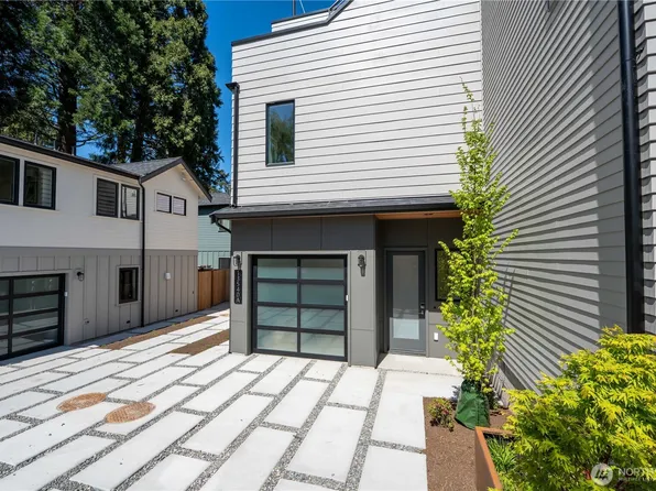 13540 39th Avenue NE #B, Seattle, WA 98125