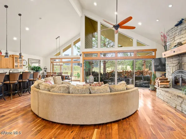 1819 E Misty Meadows Ct, Hayden Lake, ID 83835