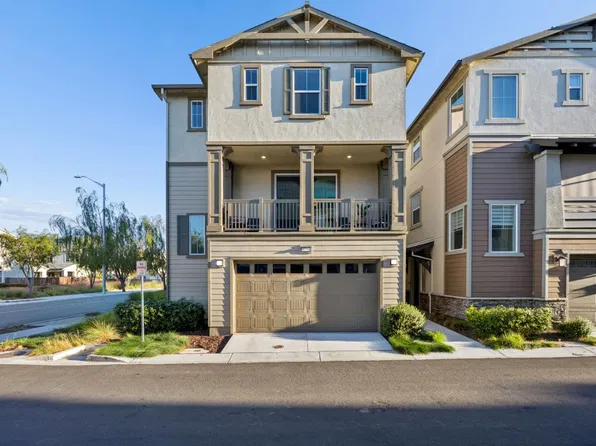 37751 Hickory St, Newark, CA 94560